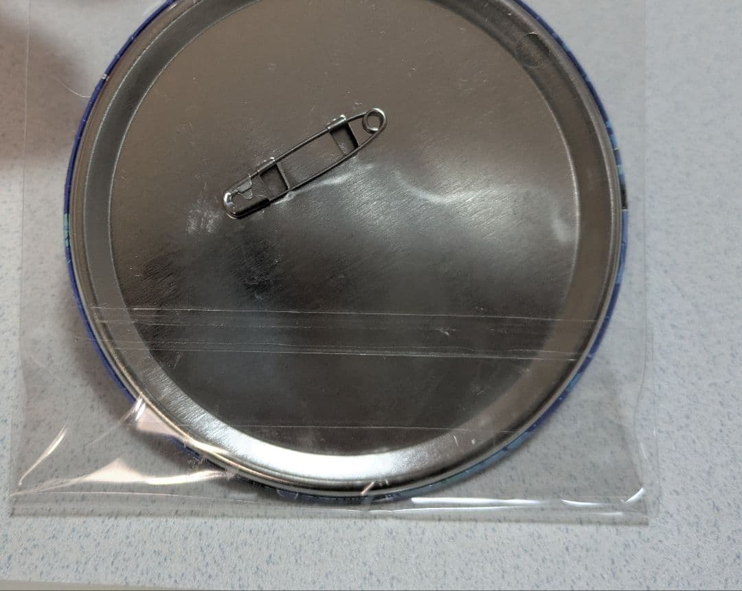 呪術廻戦 五条悟 セガラッキーくじ 缶バッジ