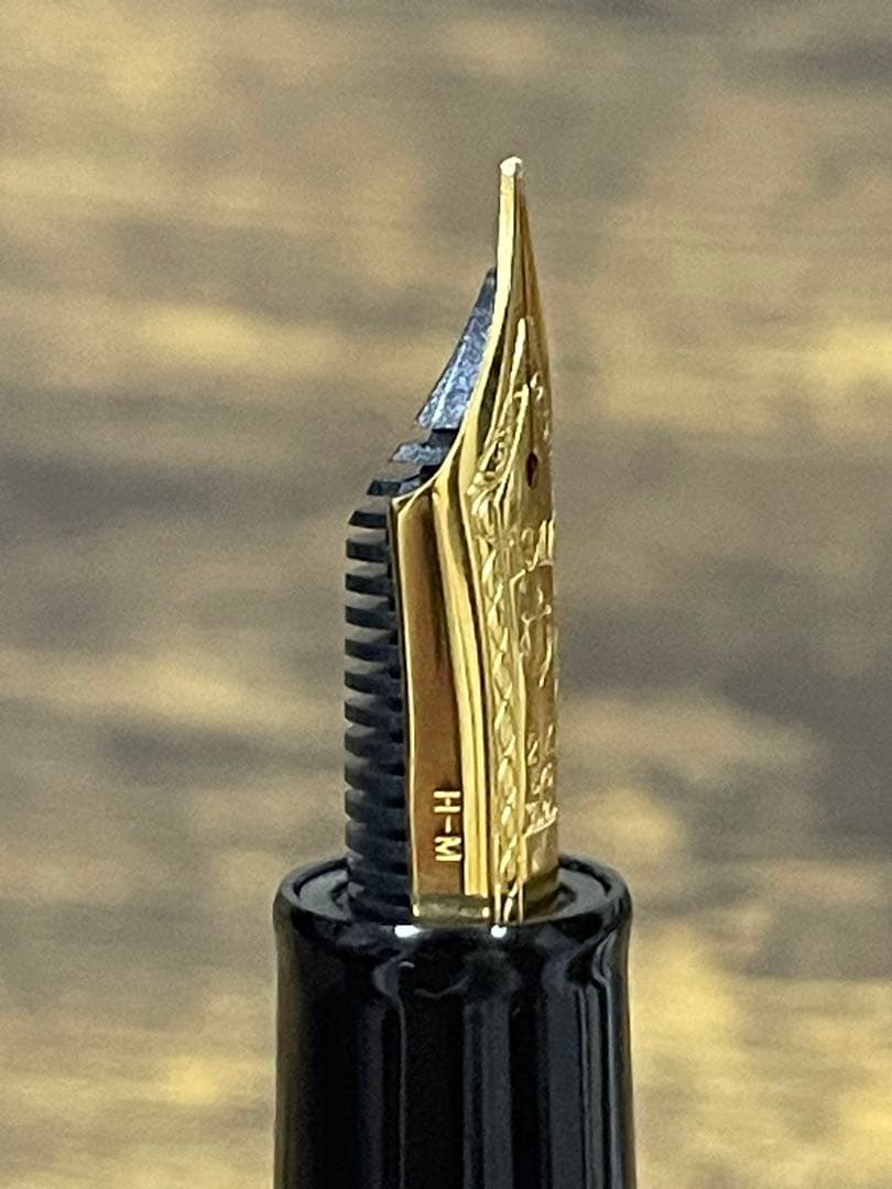 未使用　旧型ニブ　プロフィット21 セーラー　万年筆　21k 字幅M