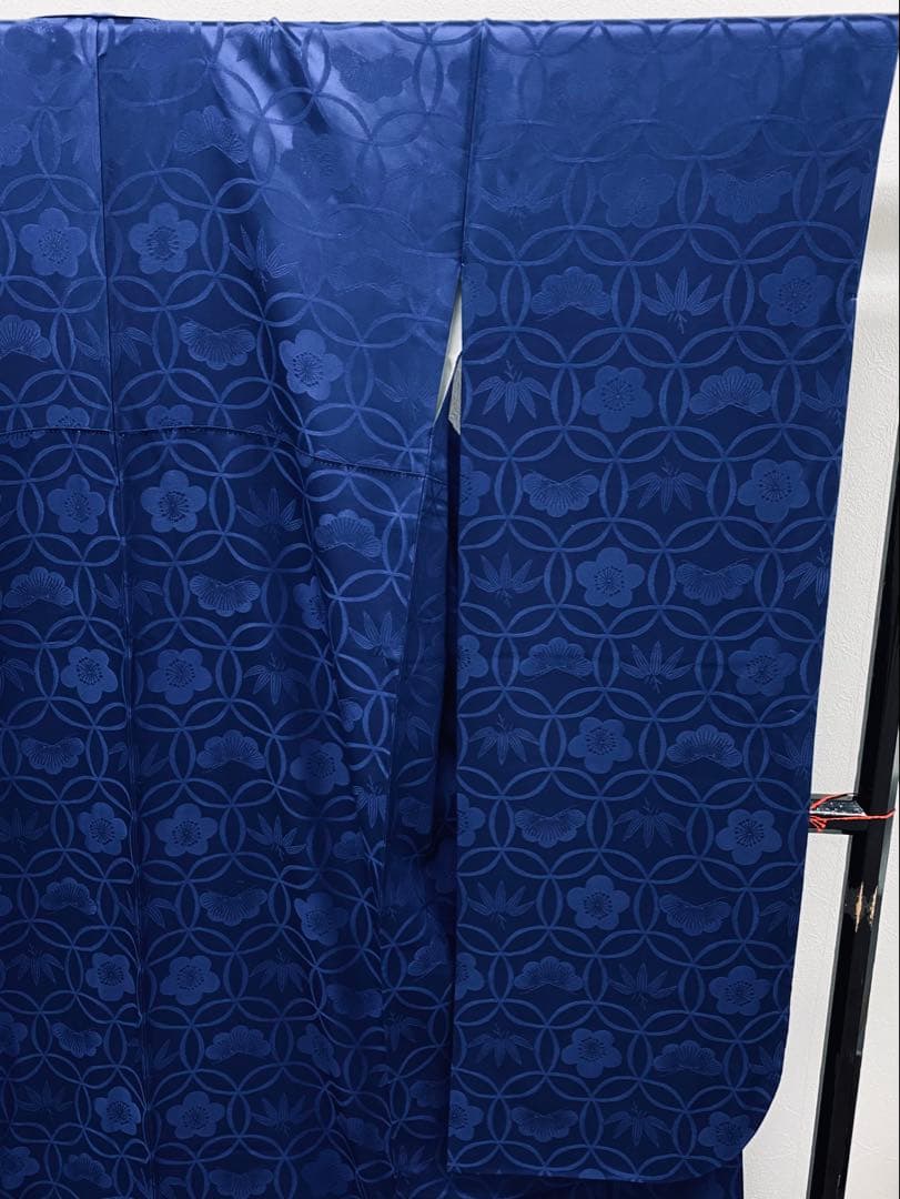 無地振袖 七宝つなぎ 紋意匠 シンプル 青系 身丈167cm 撥水加工済み