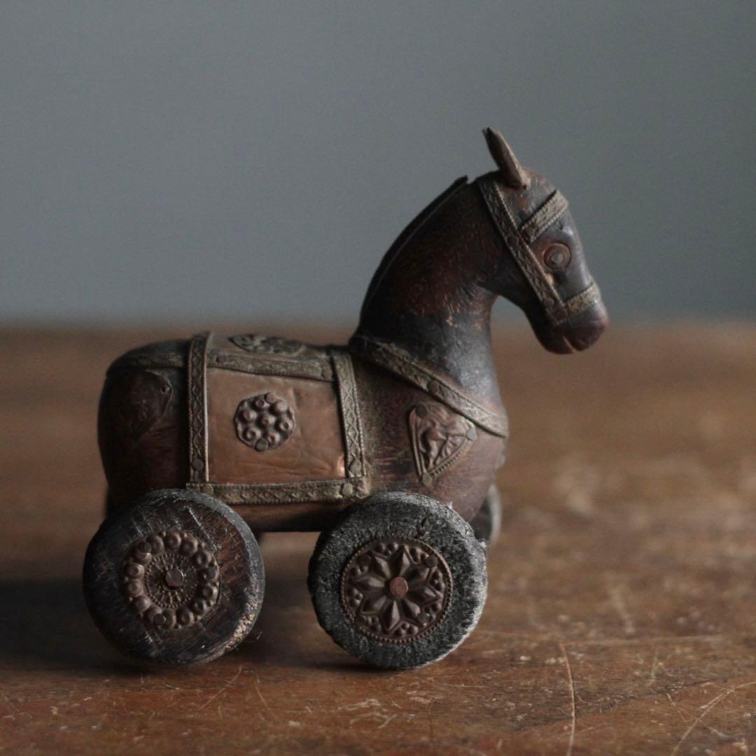 古い 馬車（うまぐるま） 木彫 オブジェ 古道具 アンティーク No.2