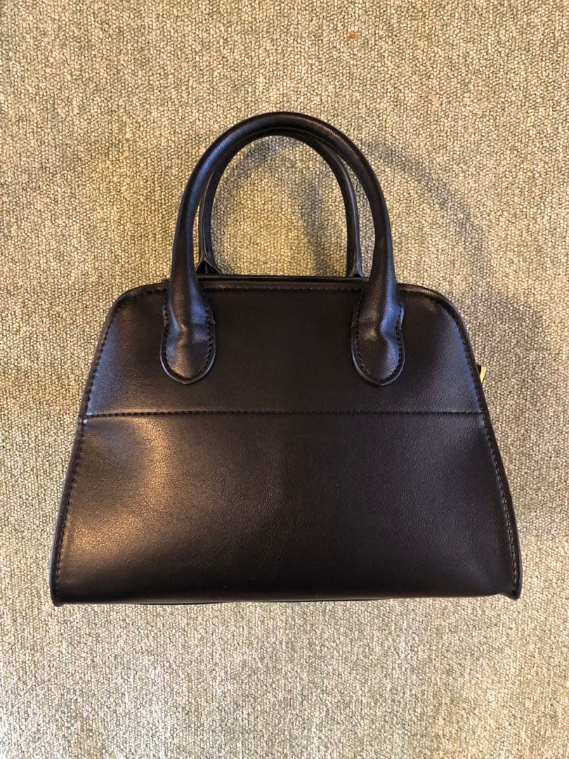 新品未使用✨THE ROW バッグ ノベルティ マルゴー10 本革