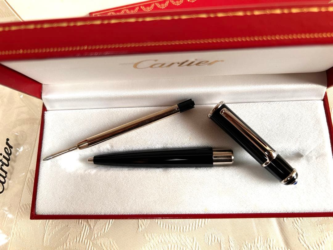 マストドゥカルティエ　ボールペン　多分未使用