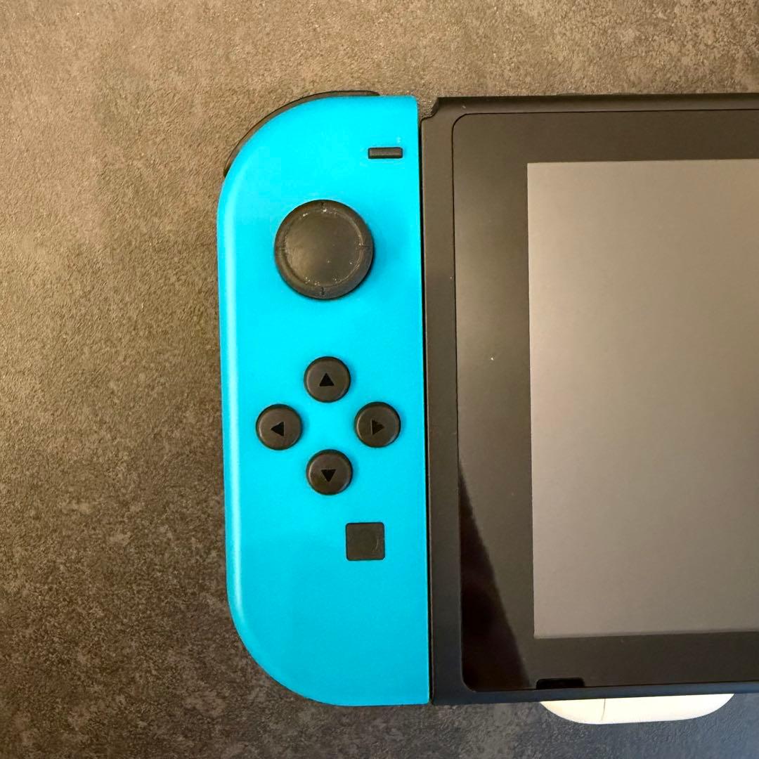 Nintendo Switch 本体ネオンブルー/ネオンレッド ジョイコン付き