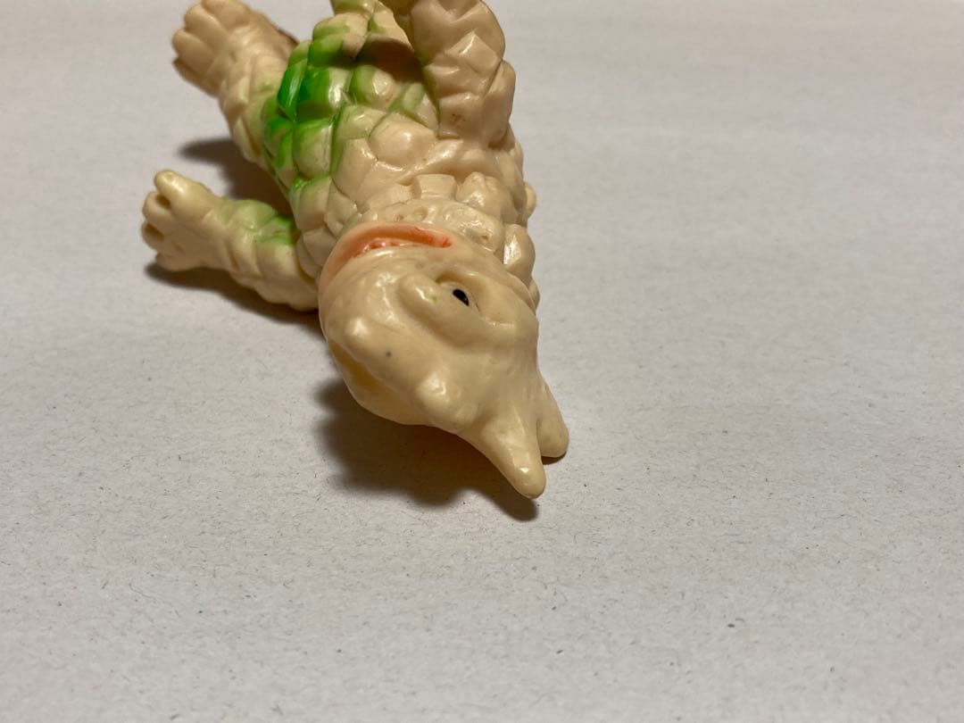 ゴルパゴス ブルマァク ミニサイズ 約10センチ ウルトラマン