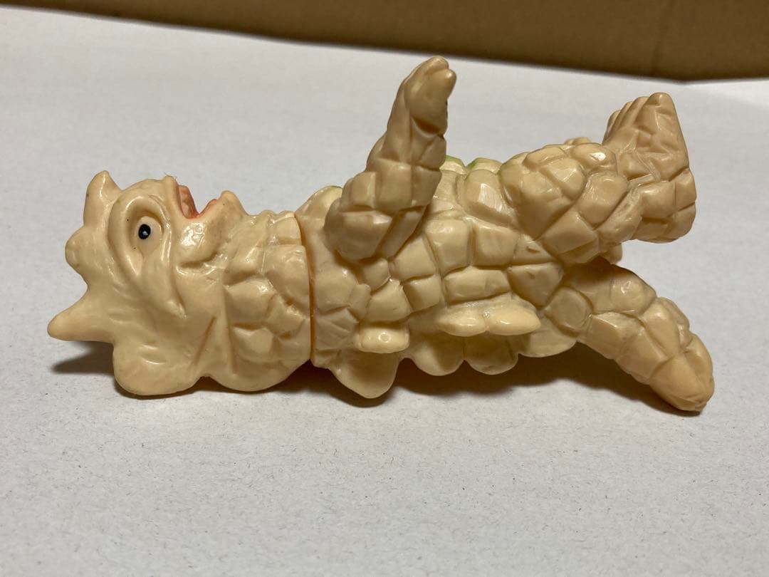 ゴルパゴス ブルマァク ミニサイズ 約10センチ ウルトラマン