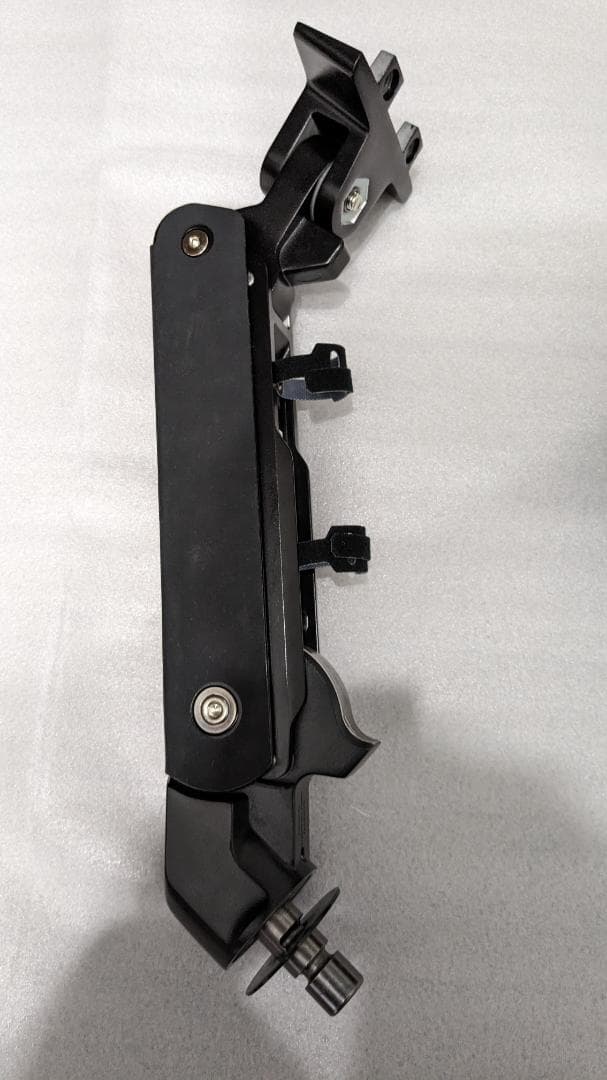 モニターアーム Wacom Flex Arm Cintiq Pro 24 / 32