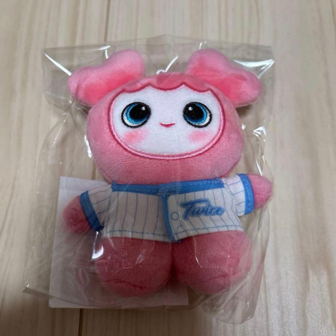 TWICE  9ROUND LOVELY ぬいぐるみ モモ 新品未開封