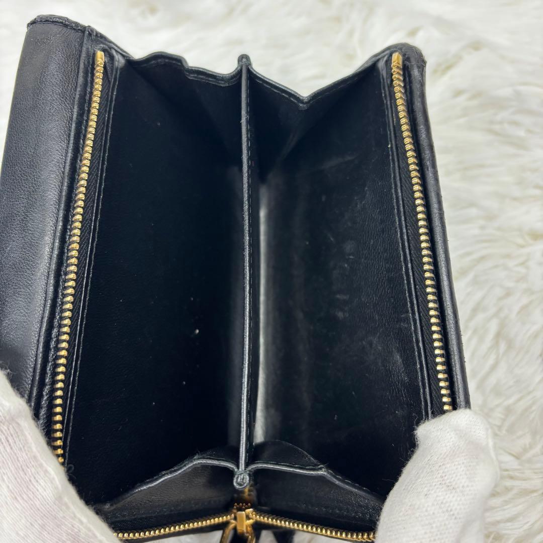 ミュウミュウ　マテラッセ　L字ファスナー　コンパクトウォレット　ブラック　金ロゴ
