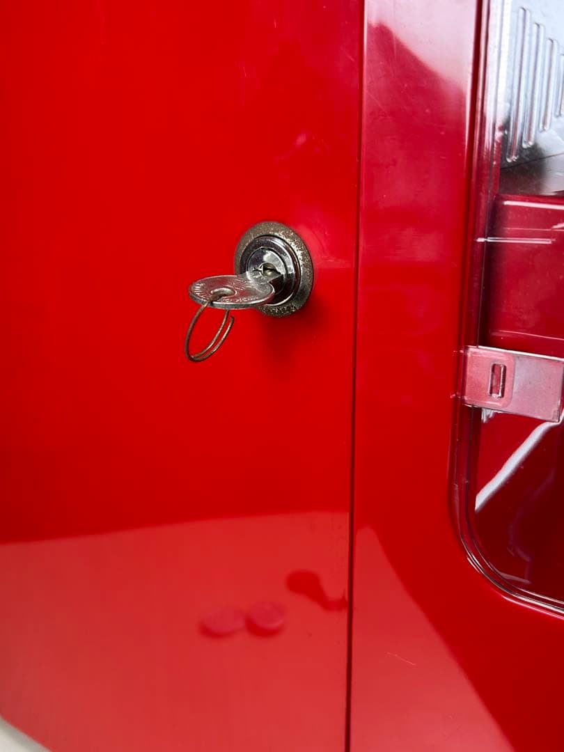 【ジャンク扱い】MASA◇冷却機能付き◇自動販売機◇インテリア◇冷蔵庫◇送料込◇