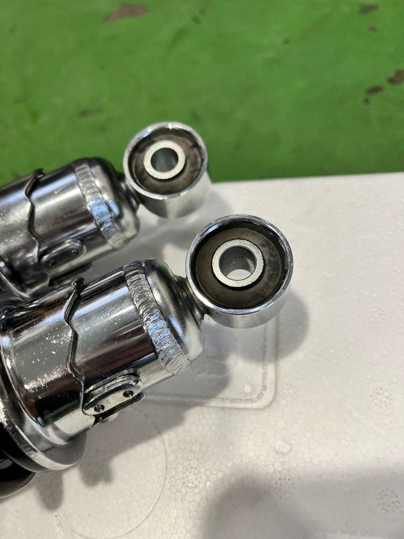 カワサキ W800 純正 リアサスペンション OOJI