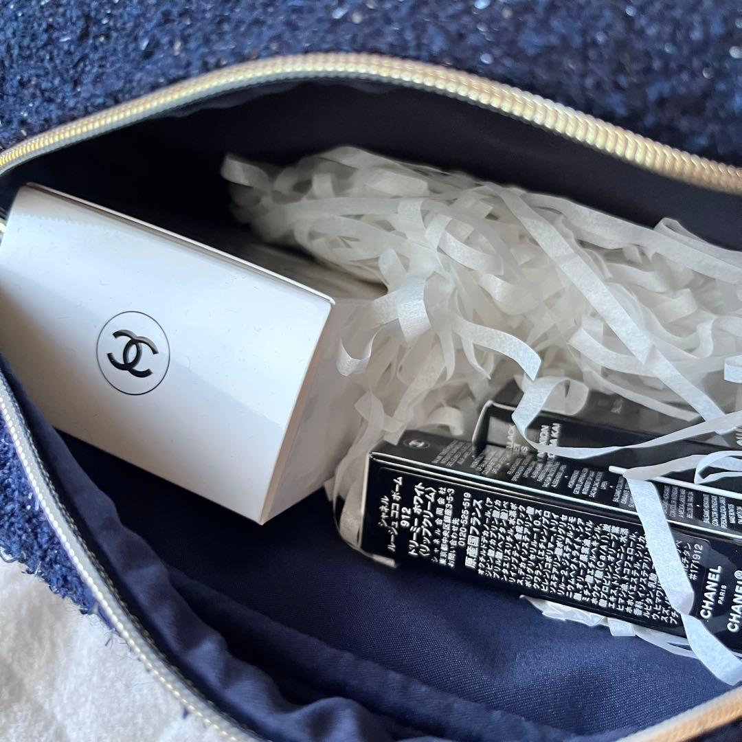 CHANEL クリスマスコフレ2025 リップクリーム・ネイル・ハンドクリーム