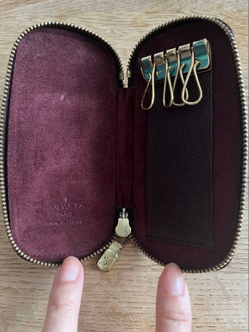 Louis Vuitton ルイヴィトン　タイガ　ダークブラウン 4連キーケース