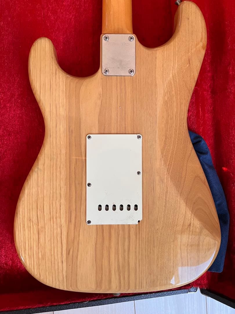 FERNANDES revival ストラト　RST やや難あり