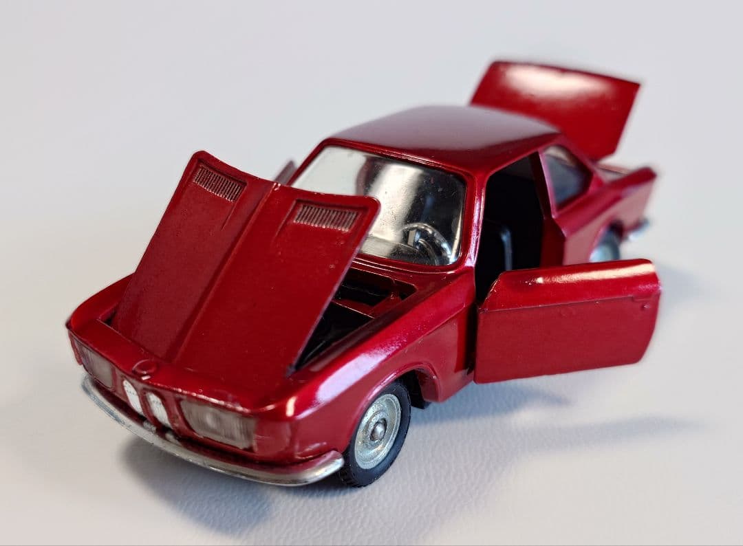 ミニカー POLITOYS-M No.546 BMW 2000CS