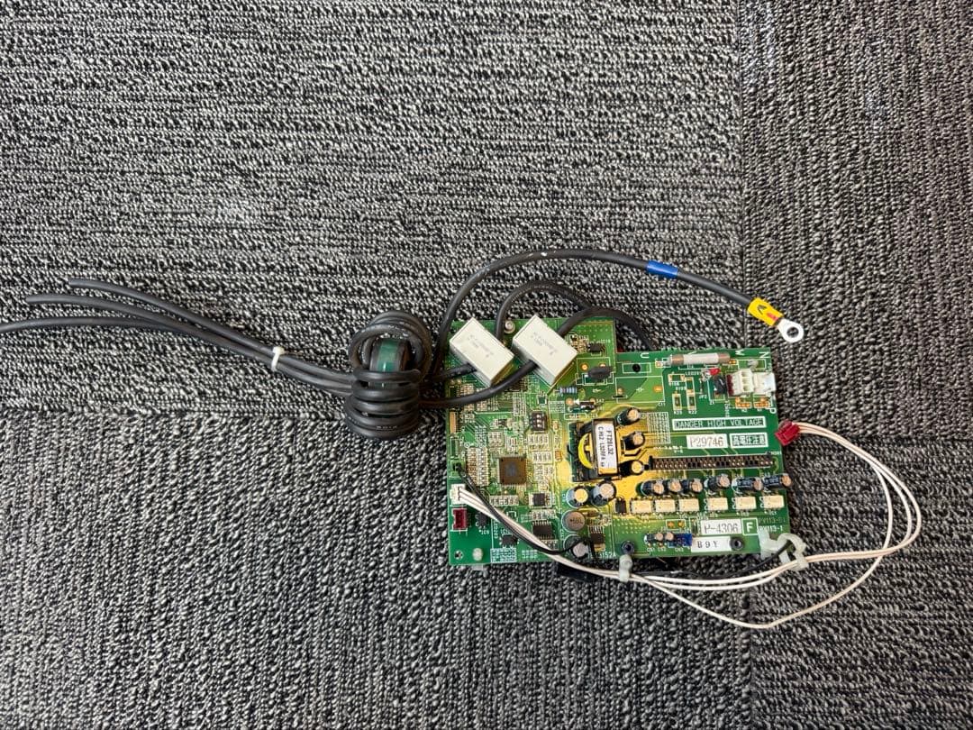 日立　業務用エアコン　室外機　基板　HITACHI