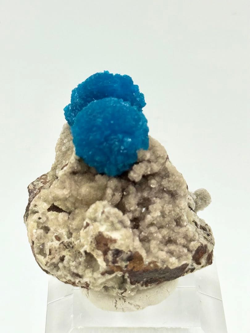 カバンサイト　原石　鉱物標本　天然石　ペンタゴナイト　ゼオライト　アポフィライト