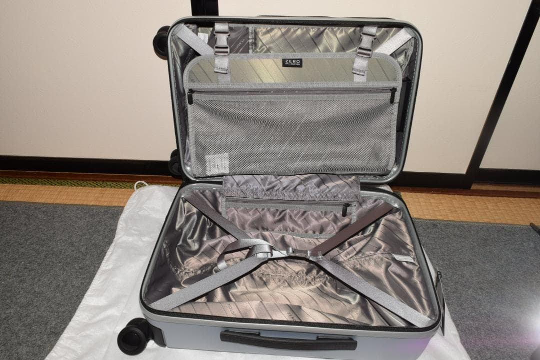 新品☆ゼロハリバートン スーツケース ZRP-W2S☆ポリカーボネイト☆シルバー