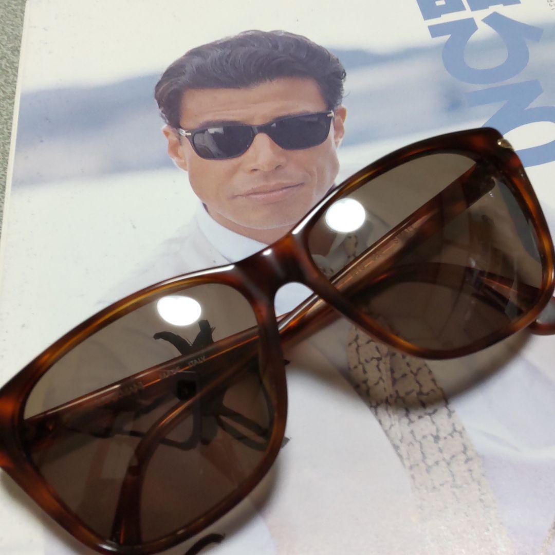 舘ひろしアルマーニ免許がないサングラス