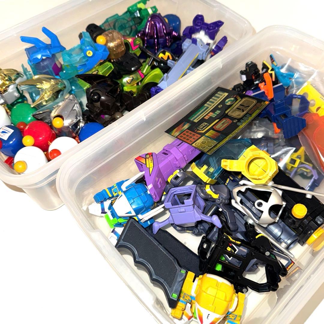 ビーダマン　まとめ　セット　タッパー付き