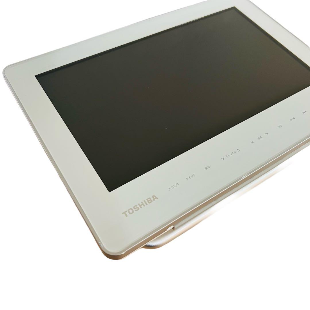 【美品】東芝REGZA SD-BP1000WP 防水ポータブルBDプレーヤー