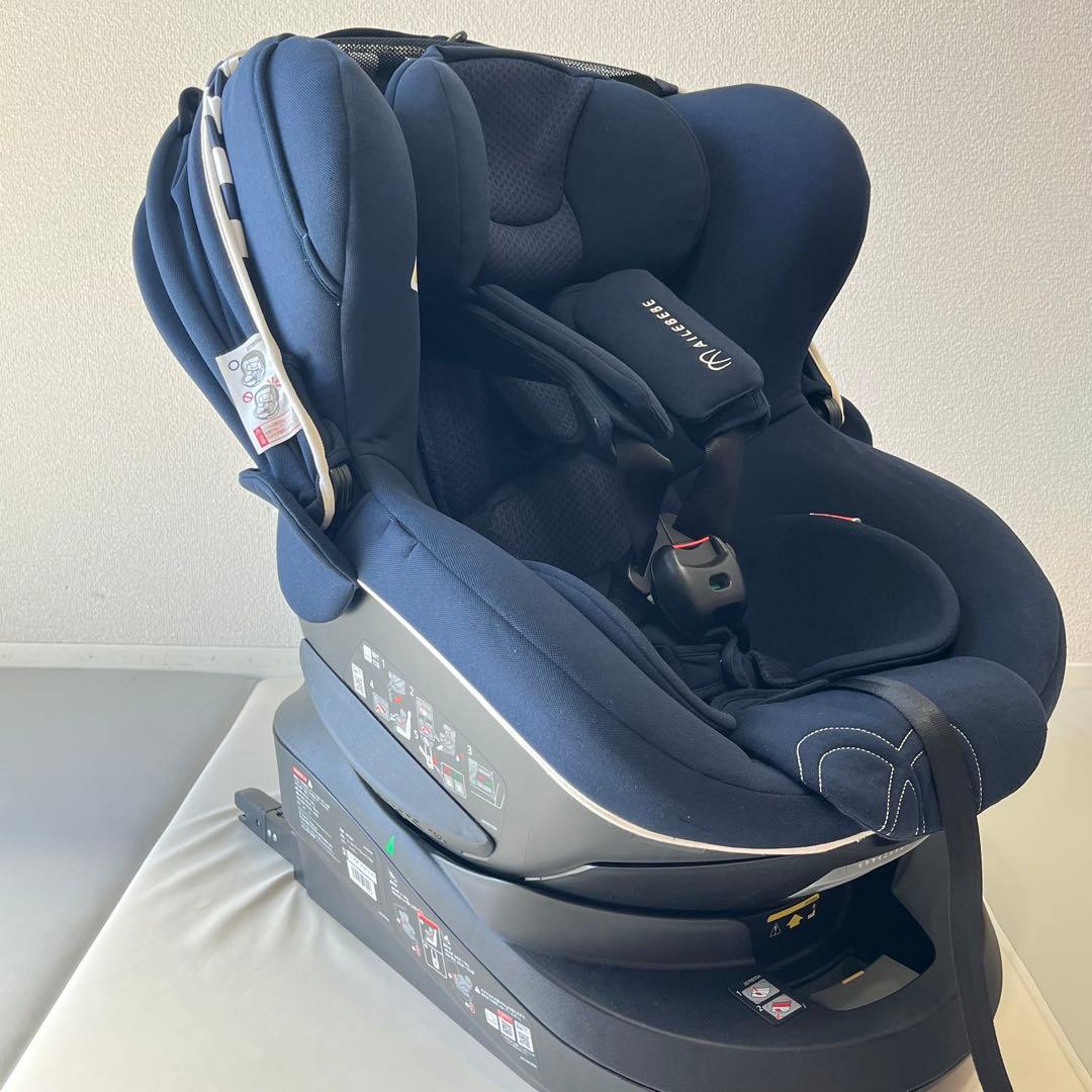 【極美品】エールベベ クルット5Oui チャイルドシート　アンパンマンおもちゃ付