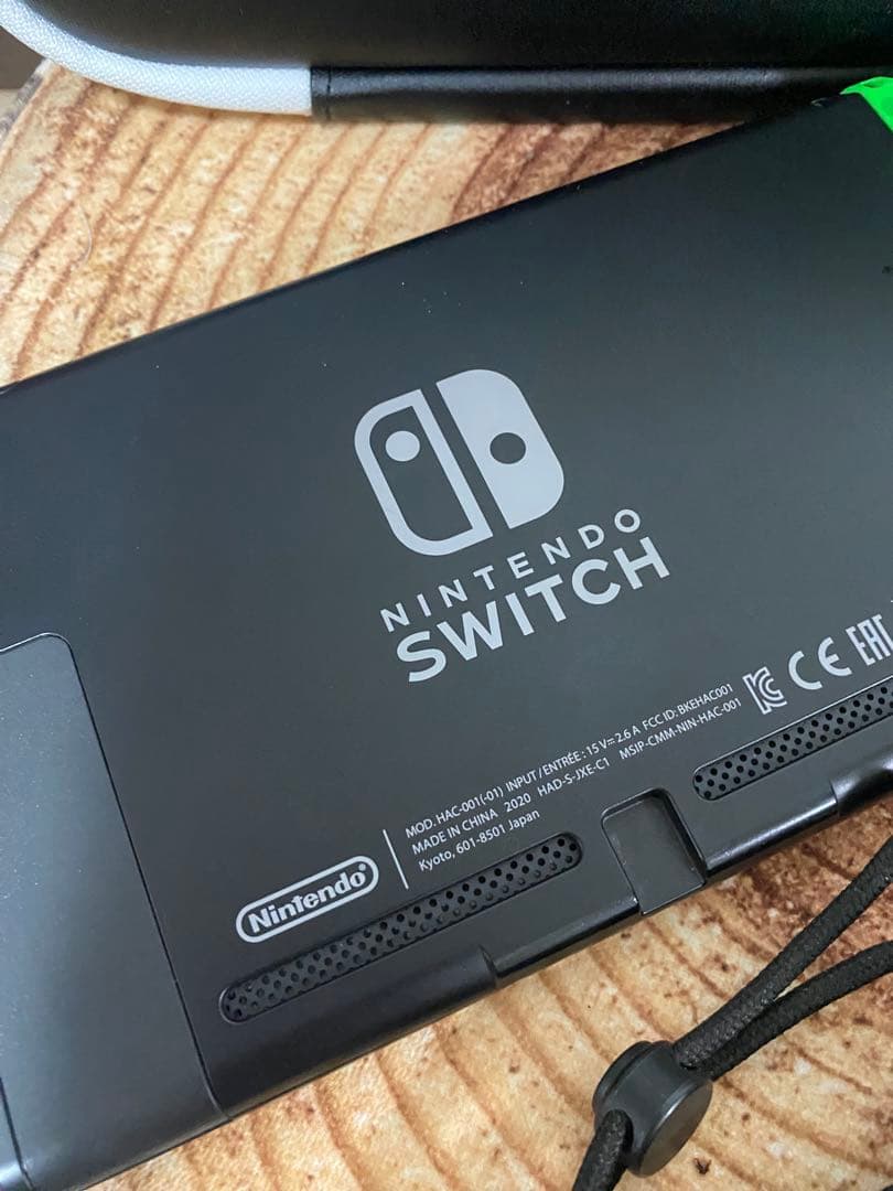 Nintendo Switch ニンテンドースイッチ本体　GRN/WHT 箱無し