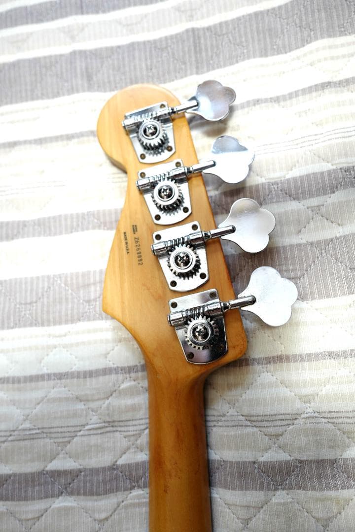 Fender USA Jazz Bass FL エポキシ