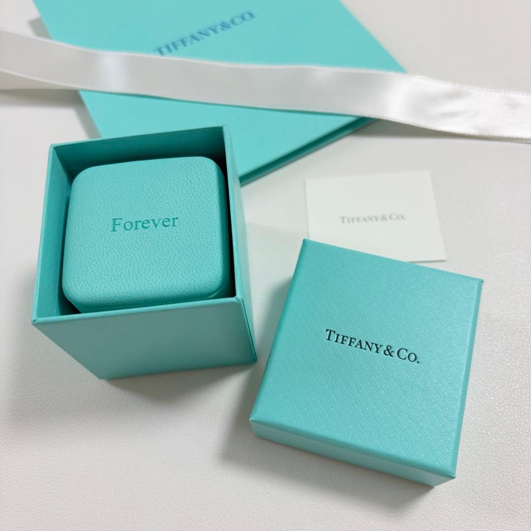 極美品　現行品　ティファニー　限定品　リングケース　空箱　Forever 刻印