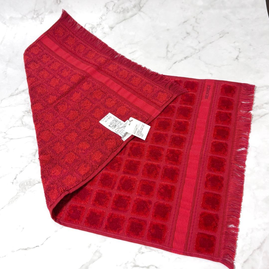 【新品タグ付き箱付き】エルメス フェイスタオル レッド 未使用品