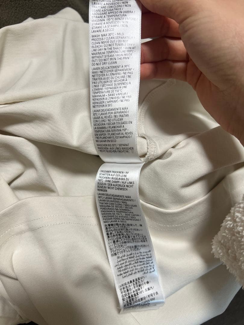 BALENCIAGA ロゴホワイト Tシャツ UNISEX