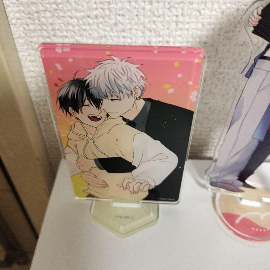 誰か夢だと言ってくれグッズ＆嫌いでいさせてグッズ