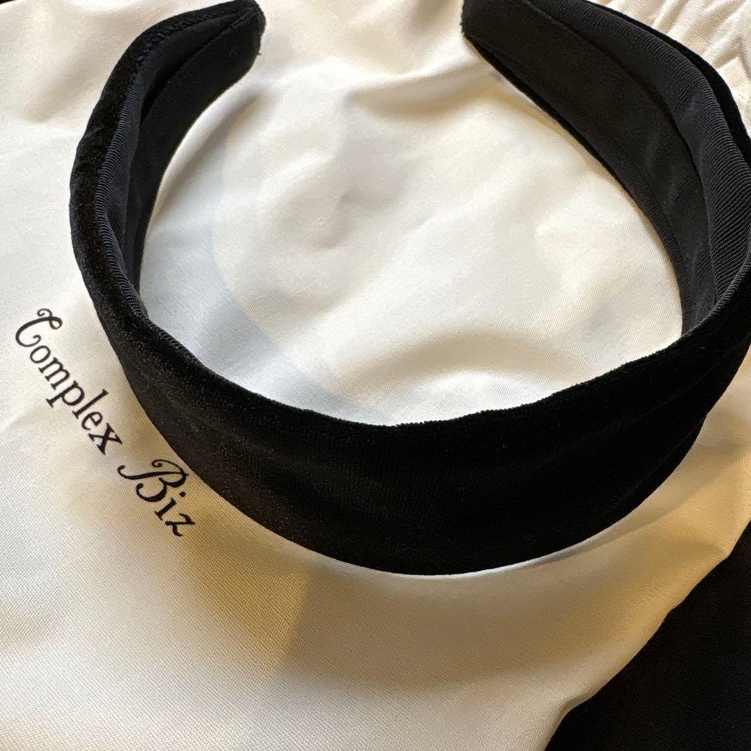 ベルベット ブラックヘアバンド