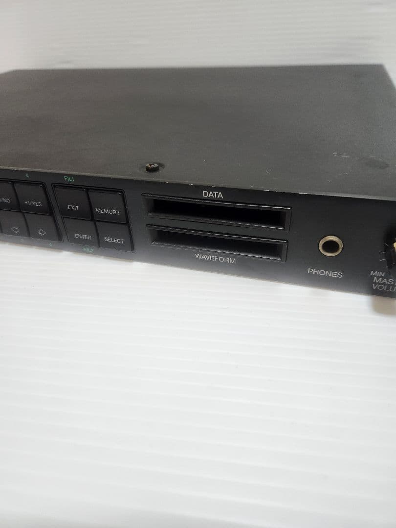 YAMAHA TG55 音源モジュール サウンドカード2枚付き 通電確認済み