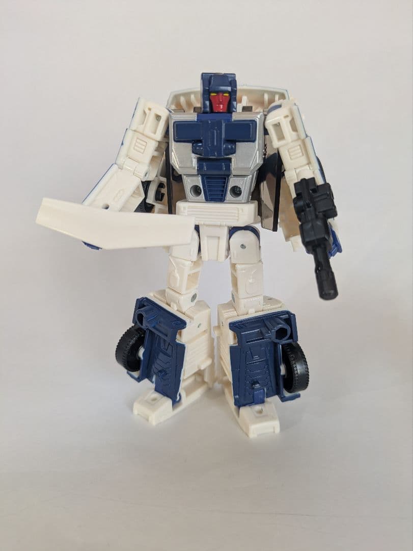 【値下げ 11/28まで】トランスフォーマー レガシー メナゾール