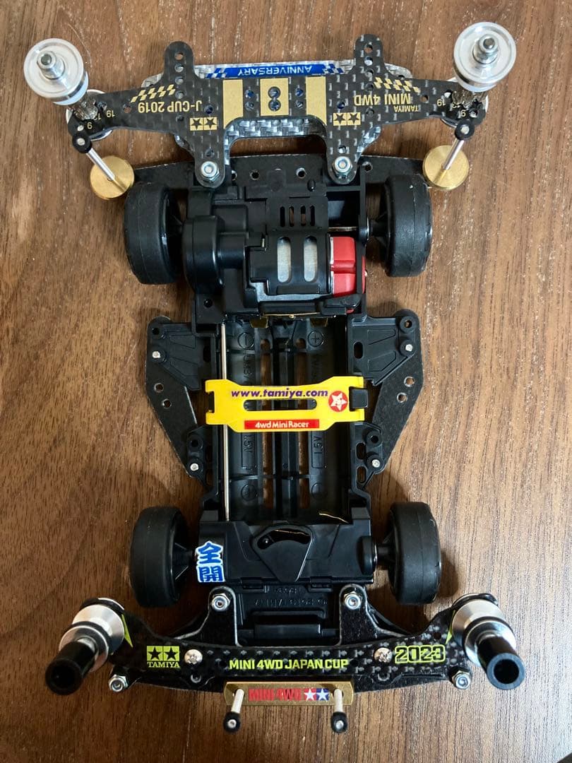 ネオVQS（VZシャーシ）カスタム　ミニ四駆