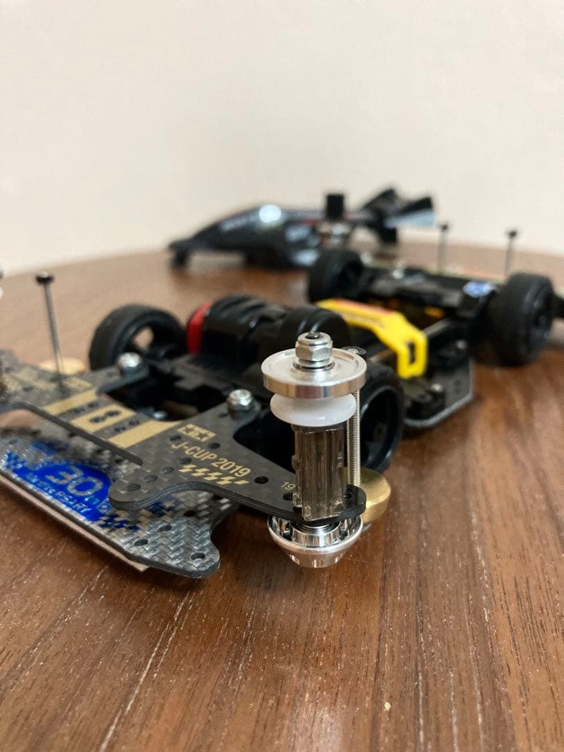 ネオVQS（VZシャーシ）カスタム　ミニ四駆