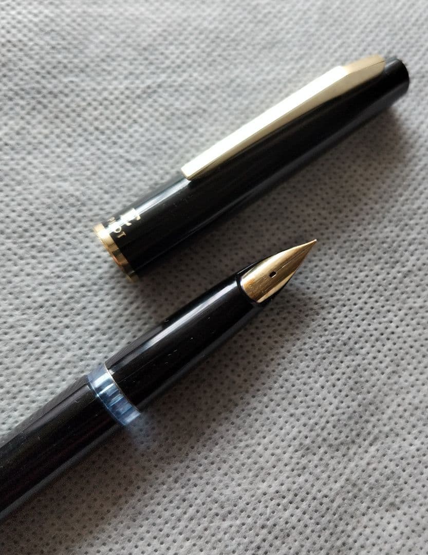【ビンテージ万年筆】PILOT E 万年筆 1968年製