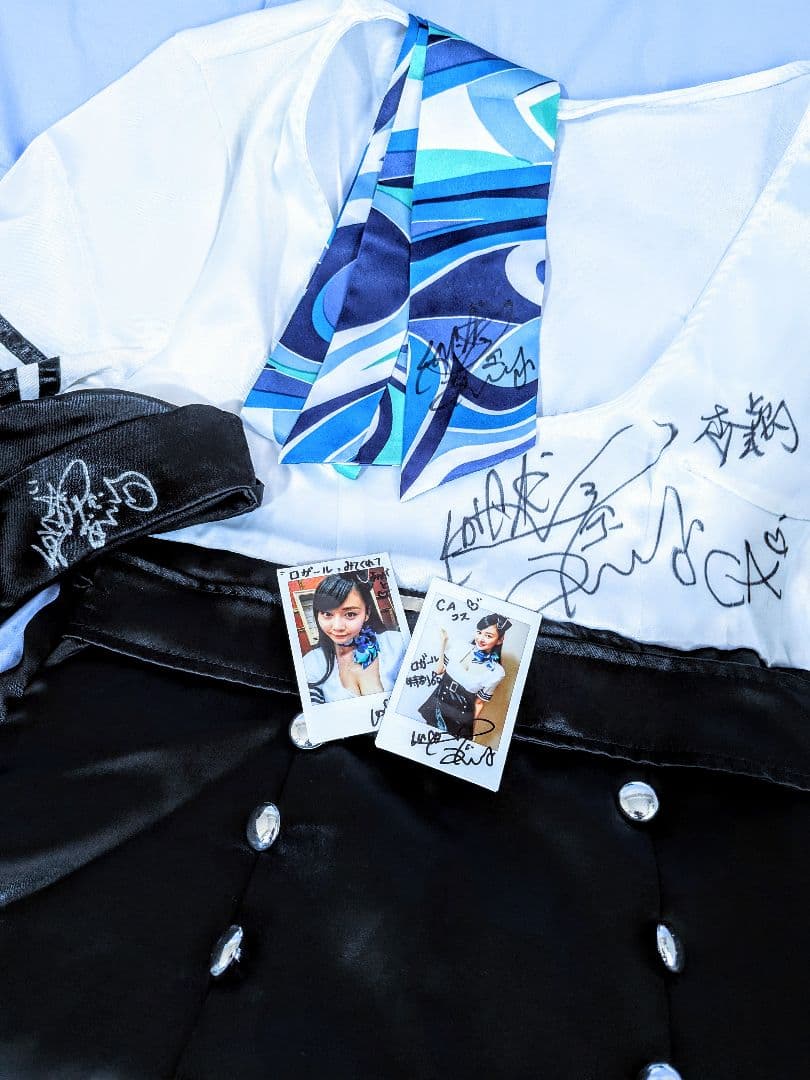 杉原杏璃 私物のコスプレCA衣裳+リボン+帽子＋チェキ２枚付き サイン入り超希少
