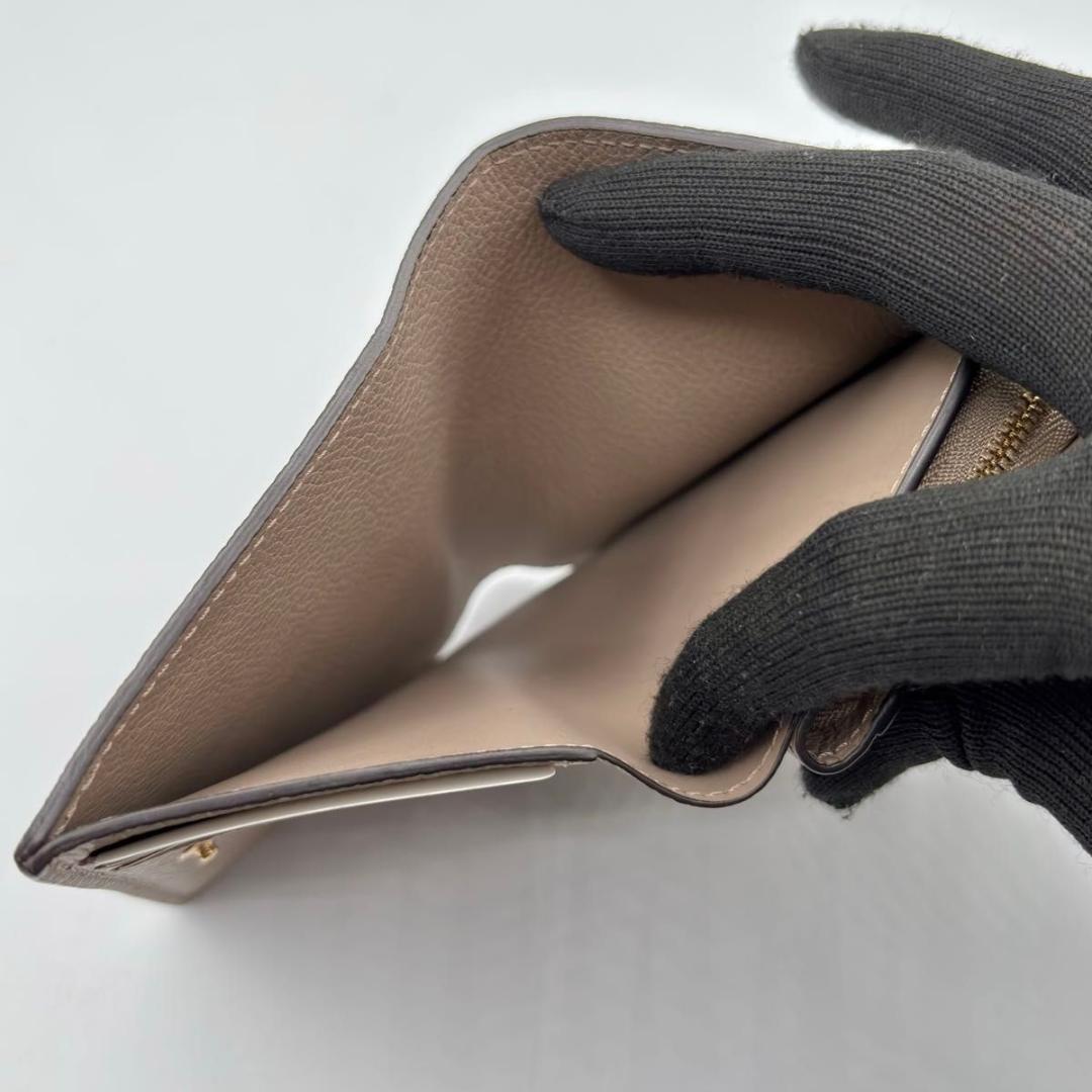 新品同様 現行 ルイヴィトン アンプラント クレア 二つ折り財布 トゥルトレール