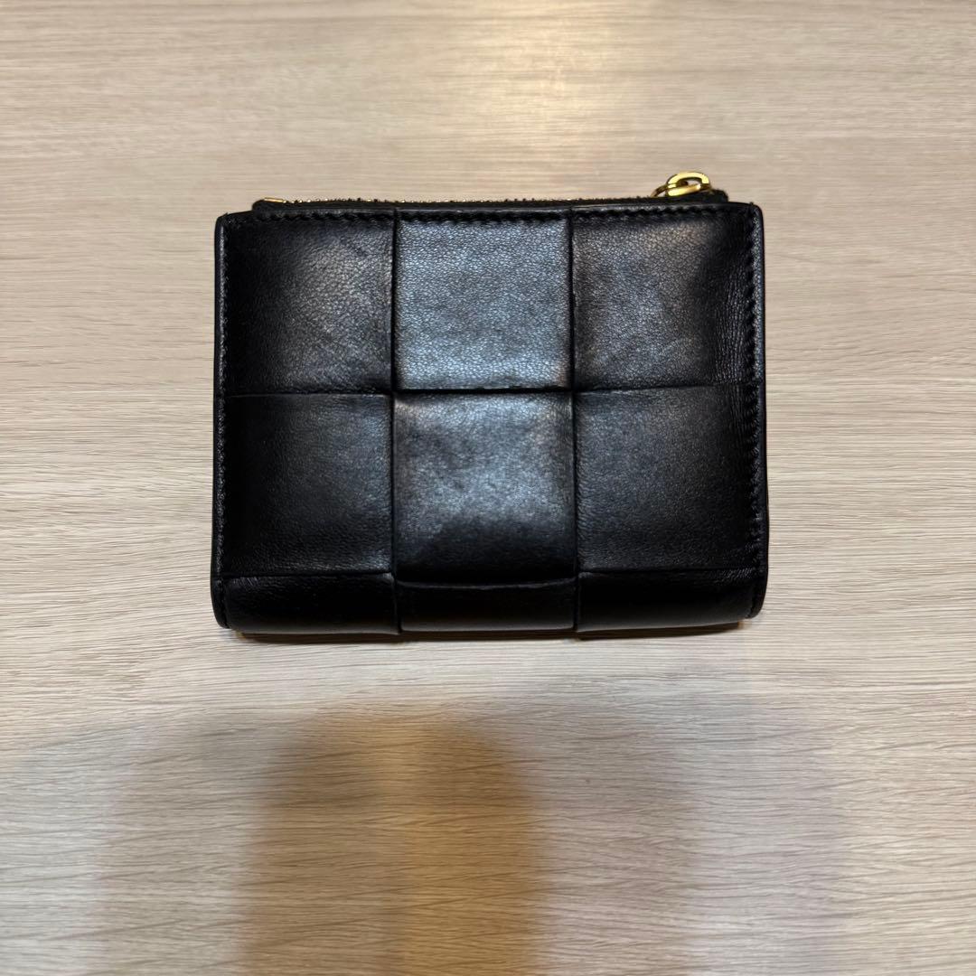 Bottega Veneta 折り財布　カセット