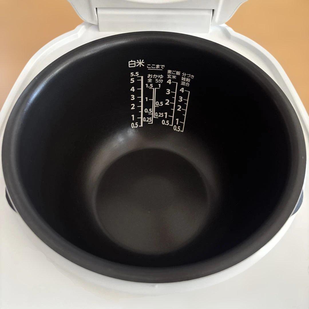 ◆美品◆TOSHIBA東芝炊飯器 5.5合 RC-10HR(W)