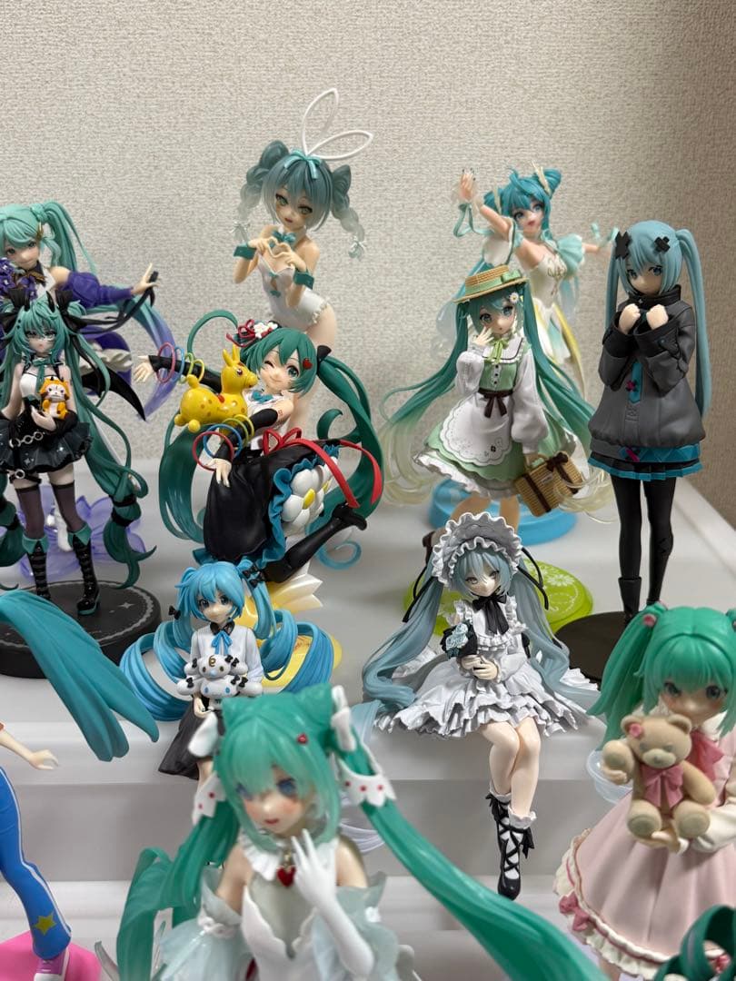 初音ミク フィギュア まとめ売り 17体