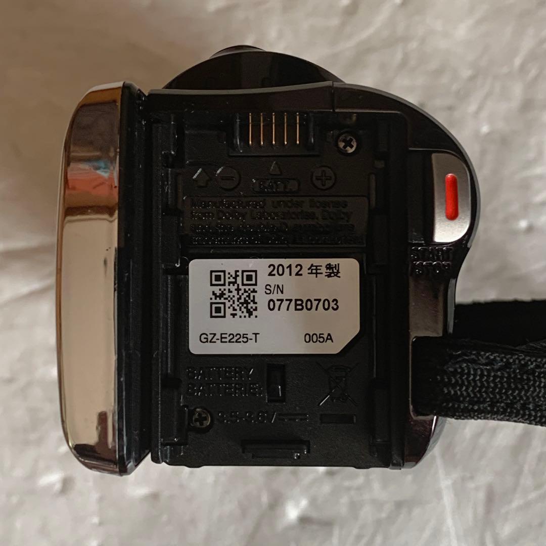 ビデオカメラ JVC Victor Everio GZ-E225-T