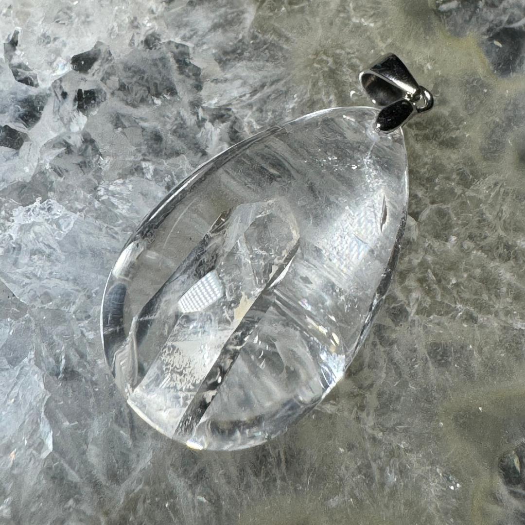 希少石◇クォーツインクォーツ◇ペンダントトップ