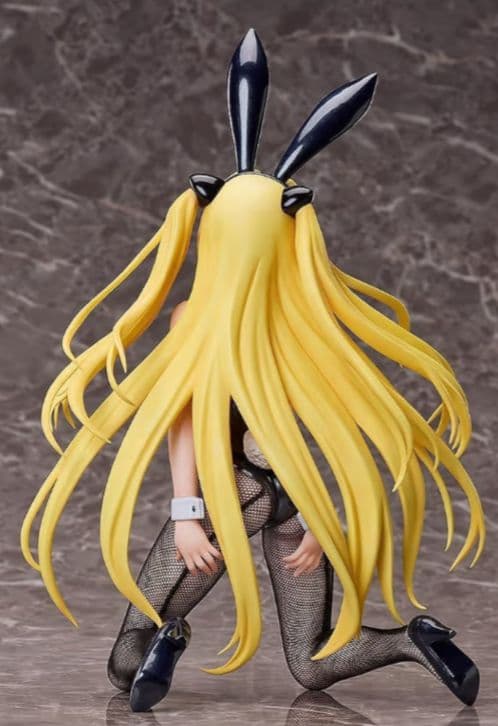 新品未開封 ToLOVEる 金色の闇 バニー1/6スケール網タイツ有り