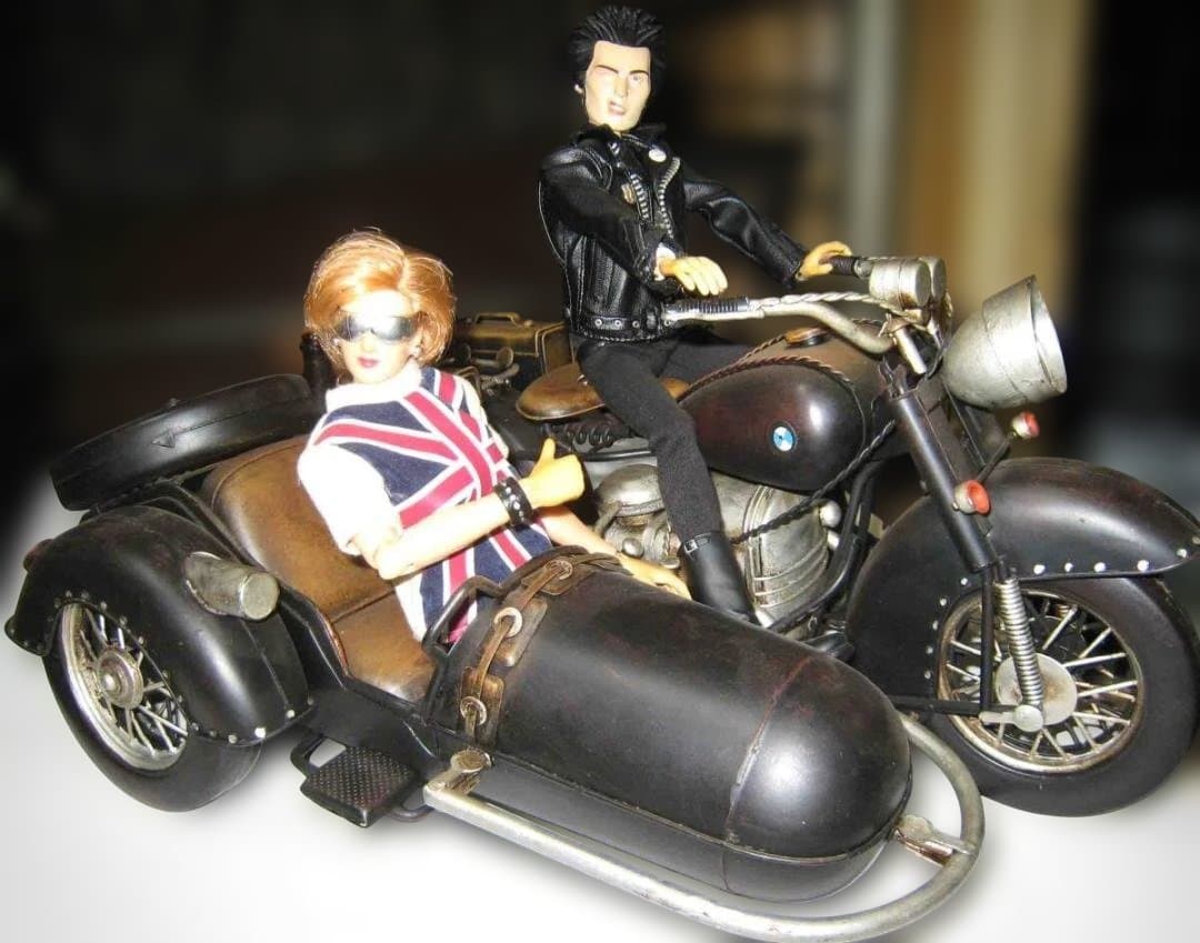 1/6 BMW バイク　サイドカー　黒　クールガールやバービーを乗せれます。