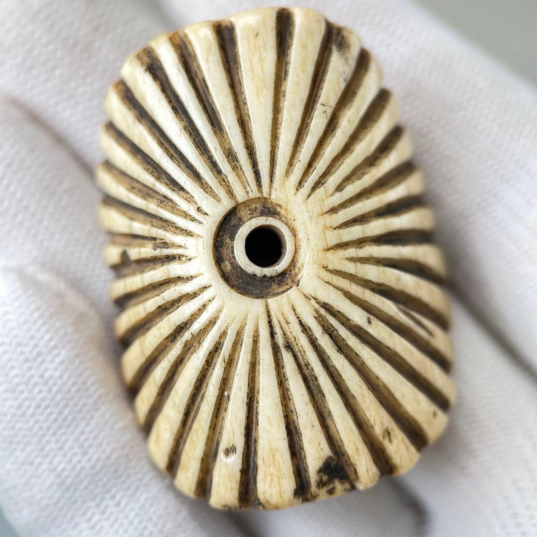 彫刻極上根付天然素材アンティーク骨董飾り物古美術置物細密細工