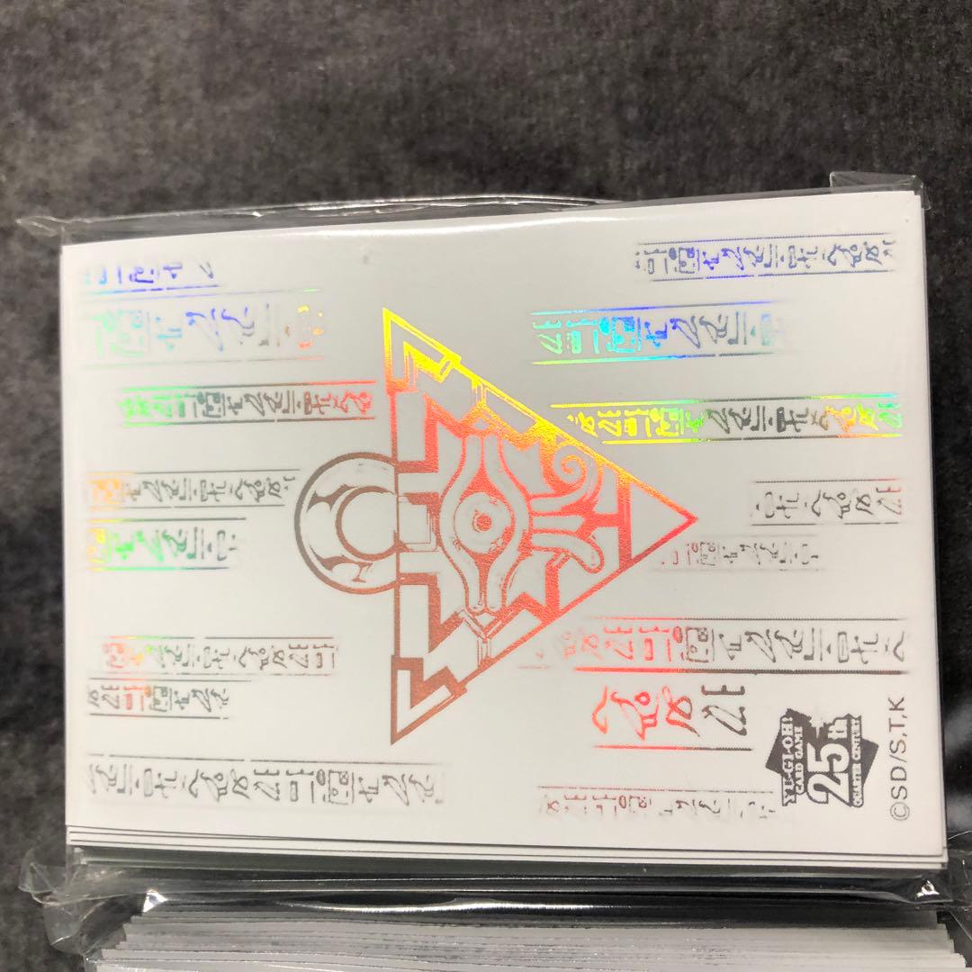 遊戯王　限定　ステンレス　ブラック・マジシャン　限定スリーブ　限定プレイマット