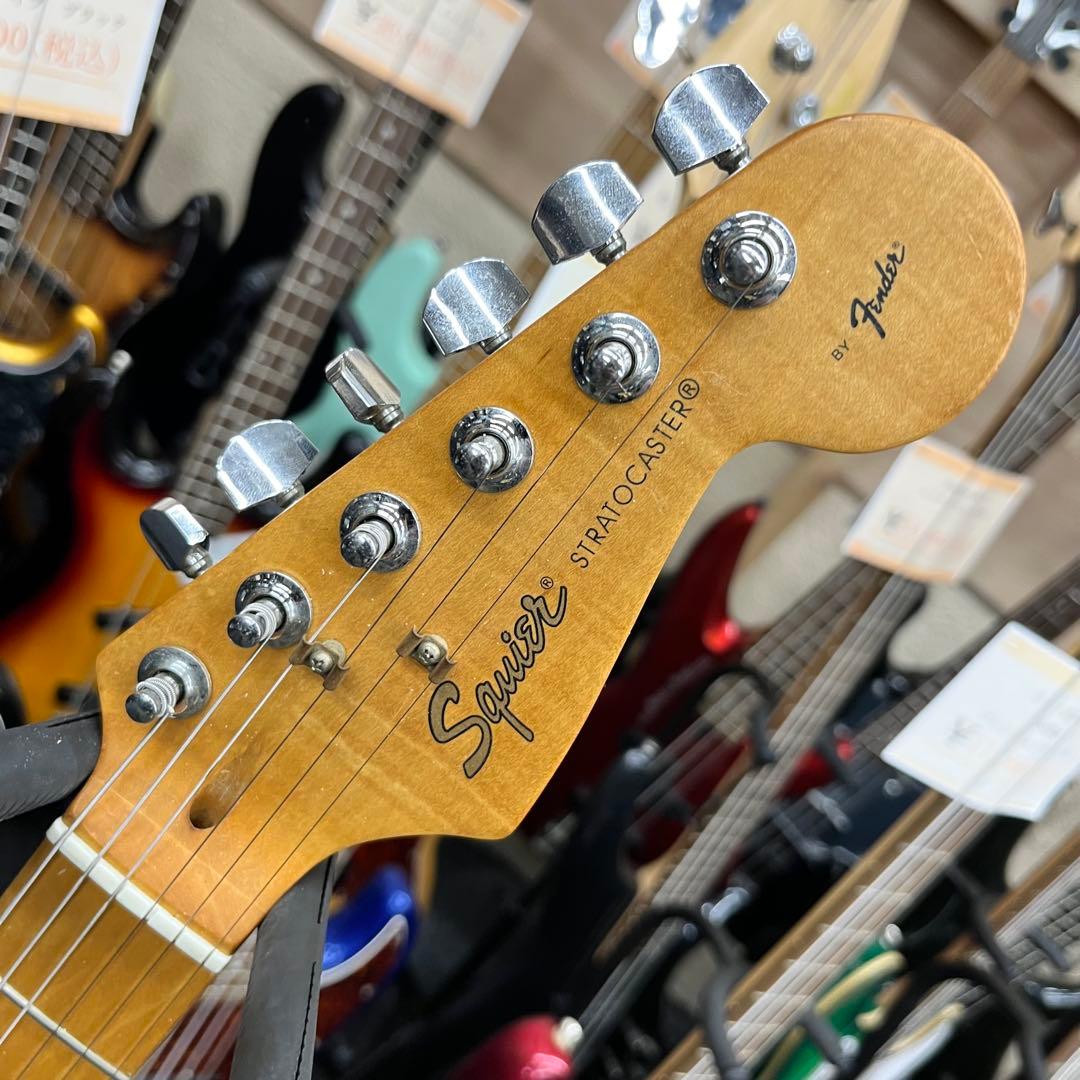 【11098】 Squier Stratocaster Red