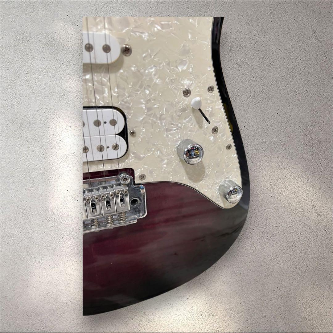 Mavis MST-600 エレキギターメイプルレッド　149